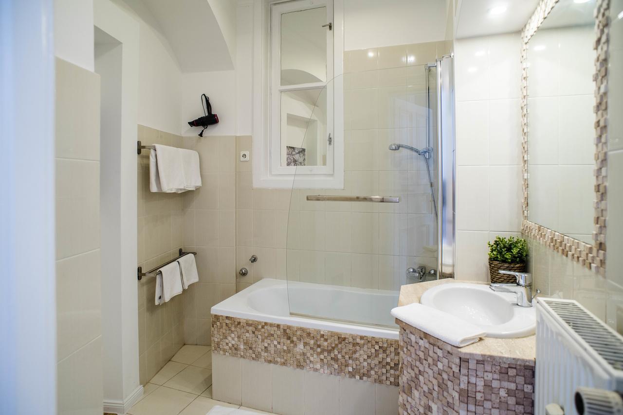 Nine Trees Apartment Budapeşte Dış mekan fotoğraf